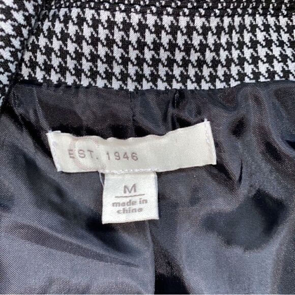 C Est 1946 Black & White Blazer (Size Medium) - Picture 5 of 6